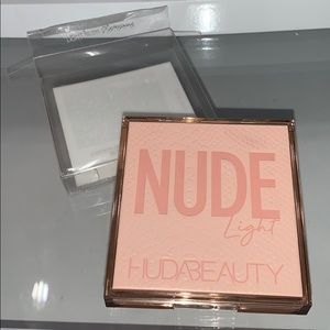 HUDA BEAUTY LIGHT NUDE OBSESSIONS